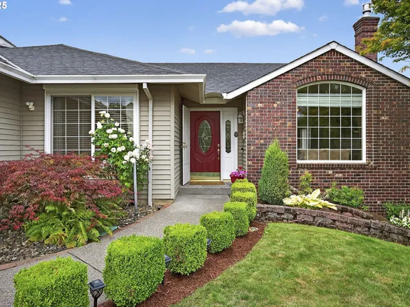 357 SW 30th Ct, Troutdale, OR 97060