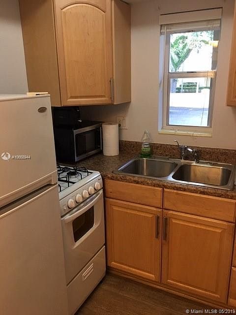 1st image of 125 Edgewater Dr APT 7
