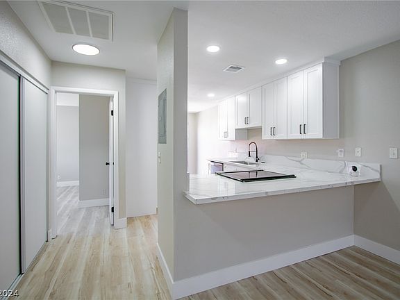 4th image of 244 N Bruce St APT D