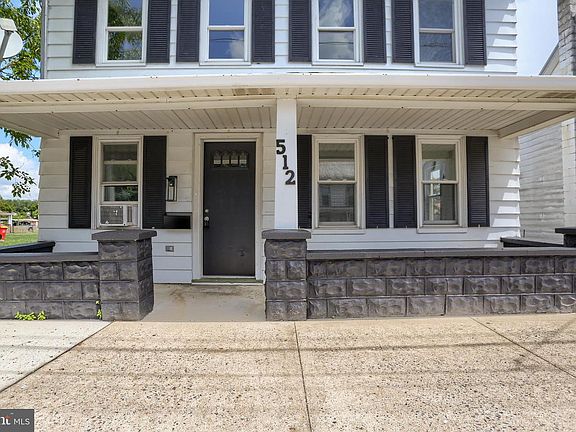 5th image of 512 Chestnut St