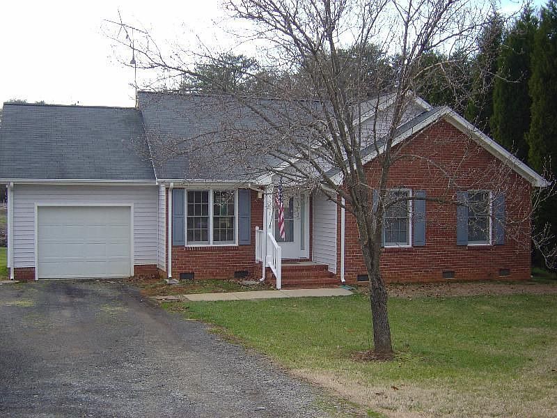1st image of 501 Pervie Bolick St