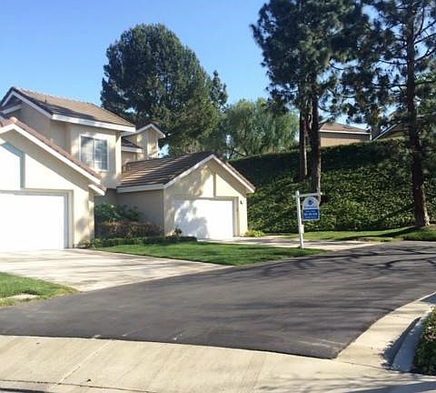 5th image of 730 S Tourmaline Ct