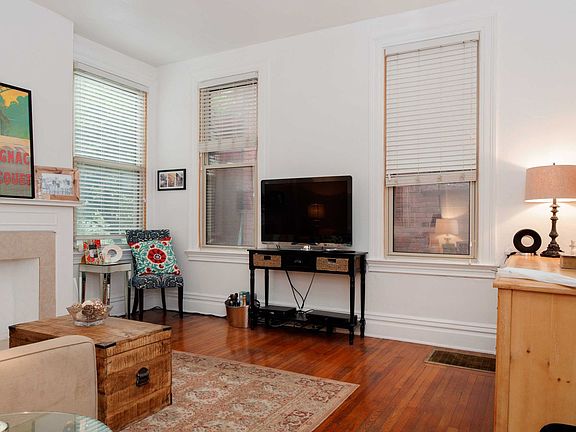 3rd image of 5820 Alder St APT 1