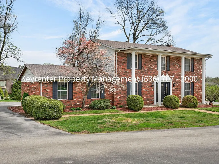 15362 Olive Blvd — Photo 5