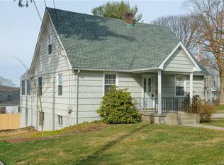 1406 The Cir, Peekskill, NY 10566