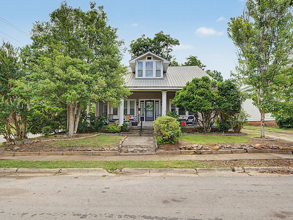1st image of 716 Kilpatrick St