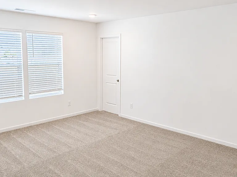 429 Gentle Bend Cv — Photo 8