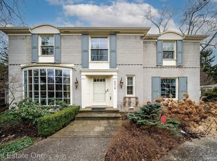 8519 Hendrie Blvd, Huntington Woods, MI 48070