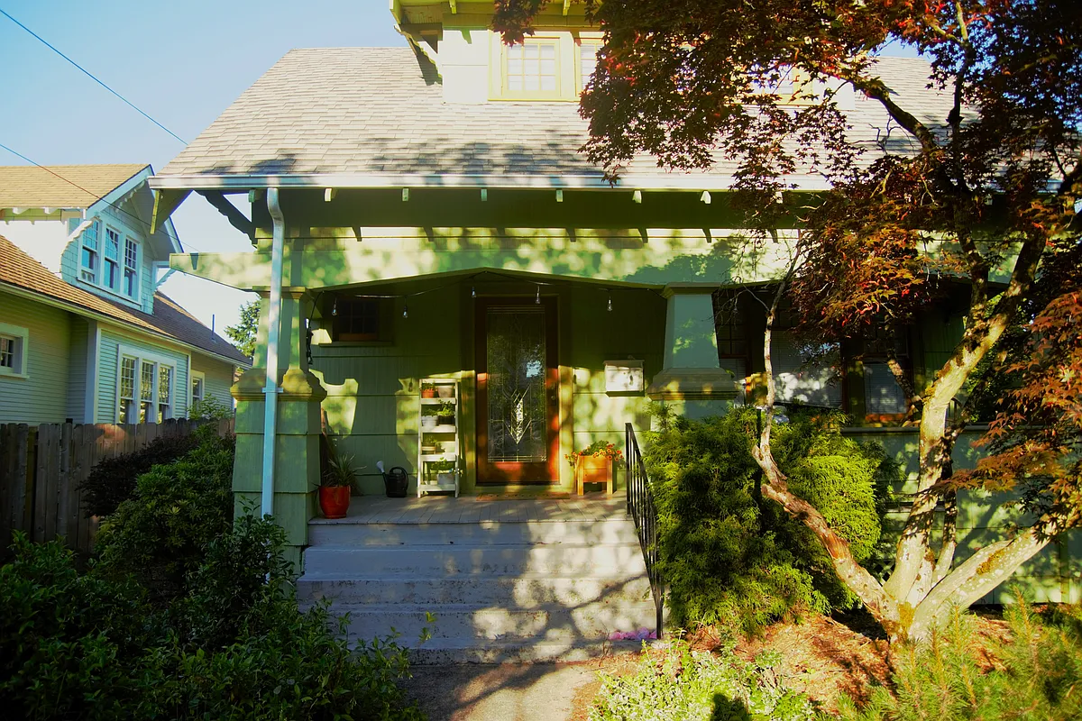 Building Photo - 4964 SE 74th Ave