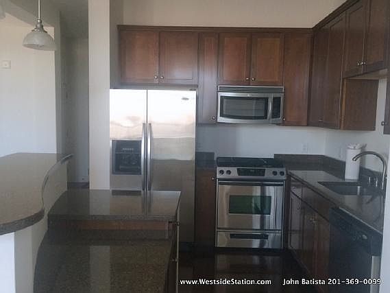 3rd image of 55 Mallory Ave APT 58