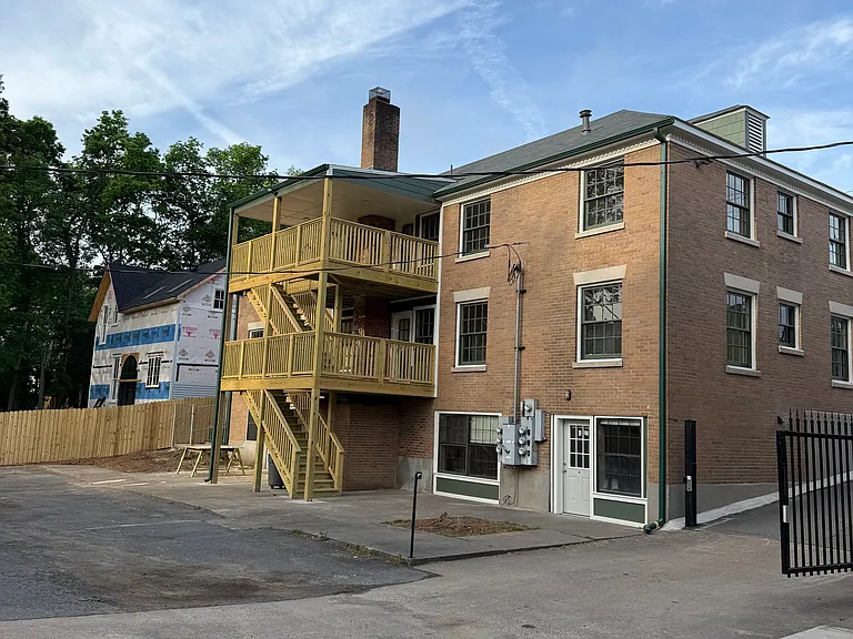 2209 Main St #1 — Photo 28