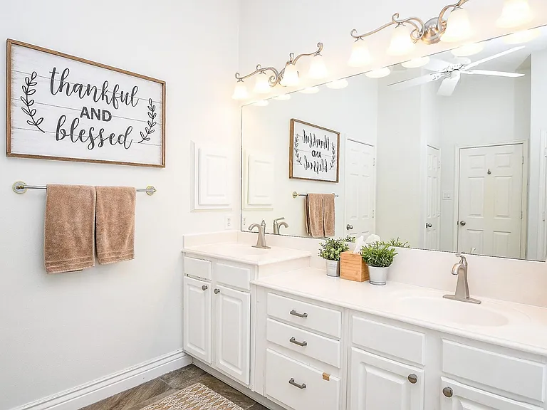 7219 Colony Bend Ln — Photo 22