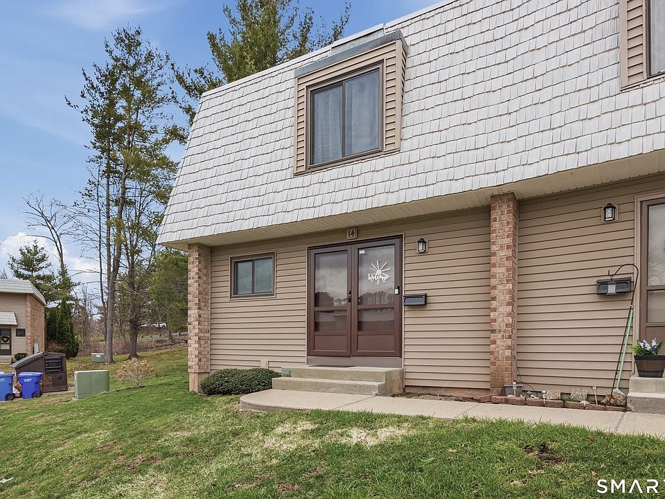 1st image of 14 Redwood Court #14