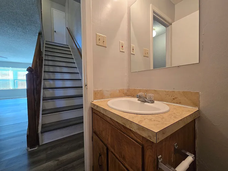 3702 Hereford Ln #A — Photo 8