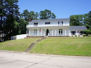 13900 Beckenham Dr, Little Rock, AR 72212