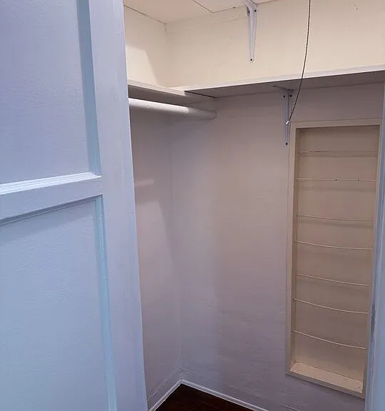 1032 S Crescent Heights Blvd — Photo 35