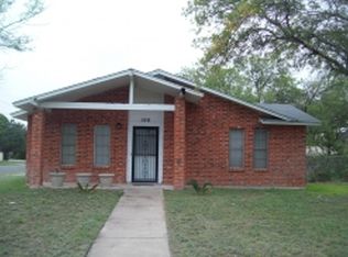 100 Jaimie Way, Del Rio, TX 78840