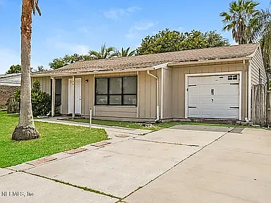 3 bed, 1184 sqft, $1,750 — Photo 2