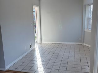 2716 NE Killingsworth St, Portland, OR 97211