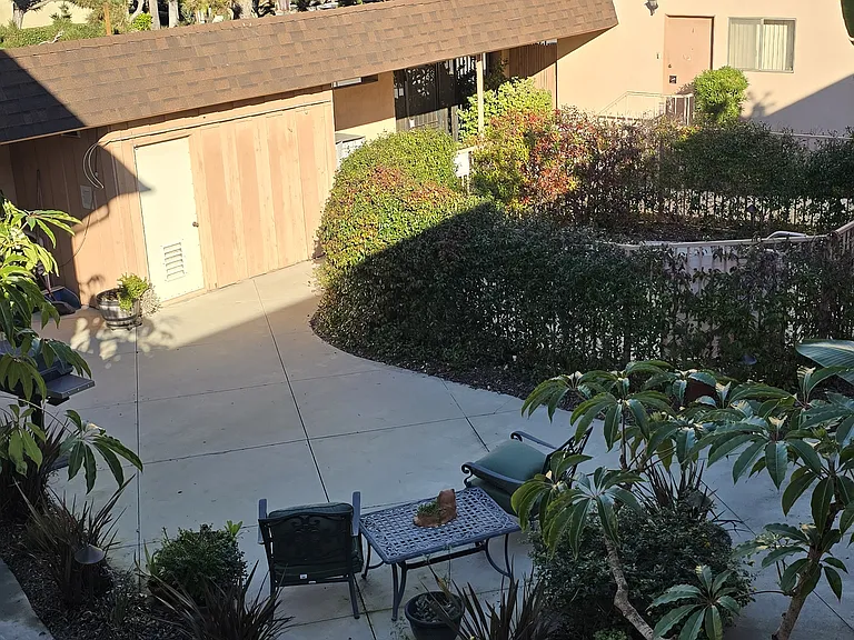 3610 Emerald St #21 — Photo 4