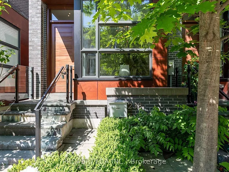 238 Manning Ave — Photo 38