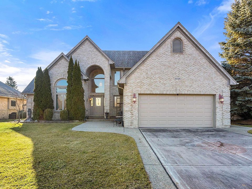 16628 Zachary Dr, MI 48042 Zillow