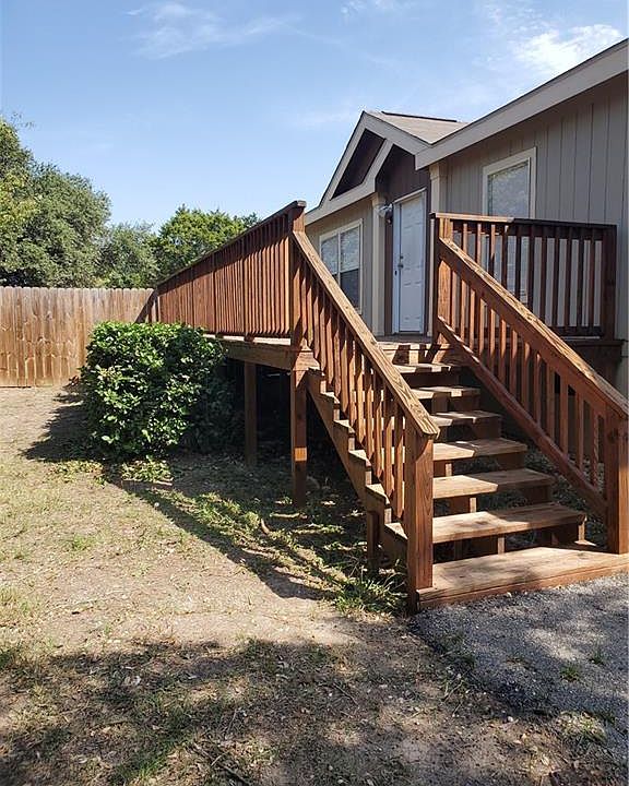 1st image of 1039 Tamarack Dr