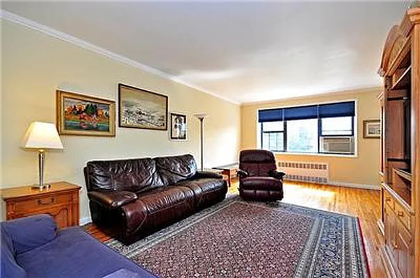 Sold by Exclusive Properties Sotheby's International Realty | media 26
