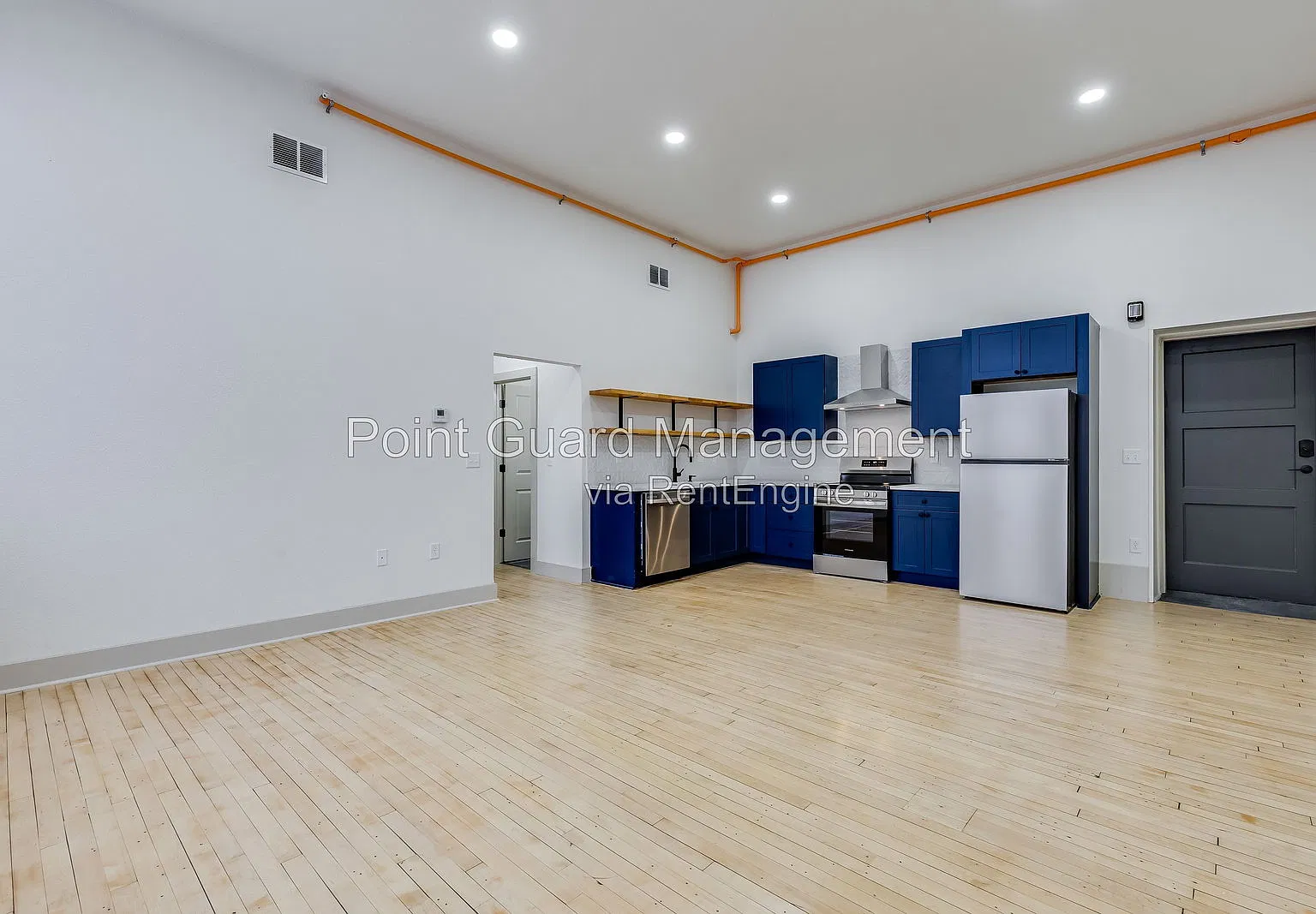 1 bed, 1.0 bath, 854 sqft, $1,195 — Photo 1