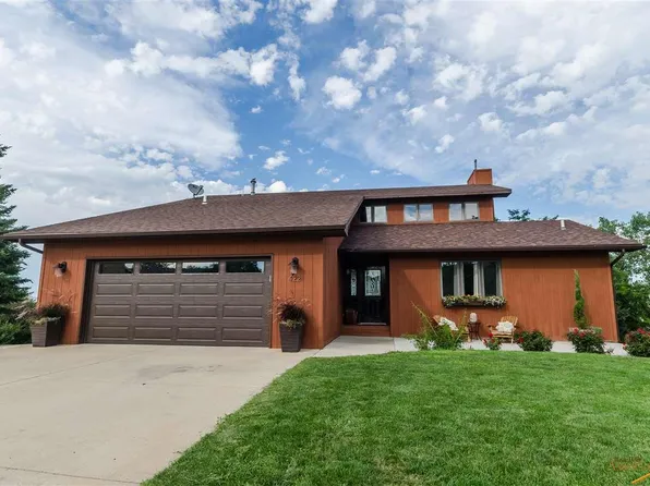 422 Fox Run Pl, Rapid City, SD 57701