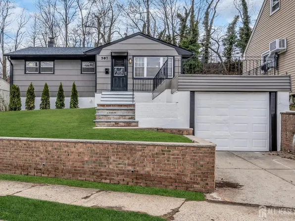 507 S Park Dr, Perth Amboy, NJ 08861
