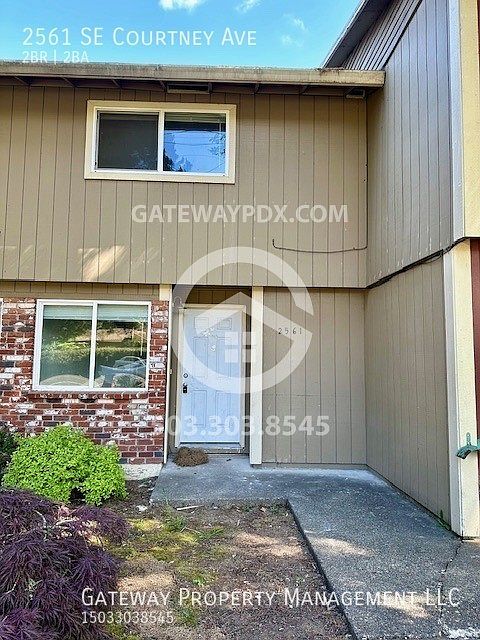 1st image of 2561 SE Courtney Ave