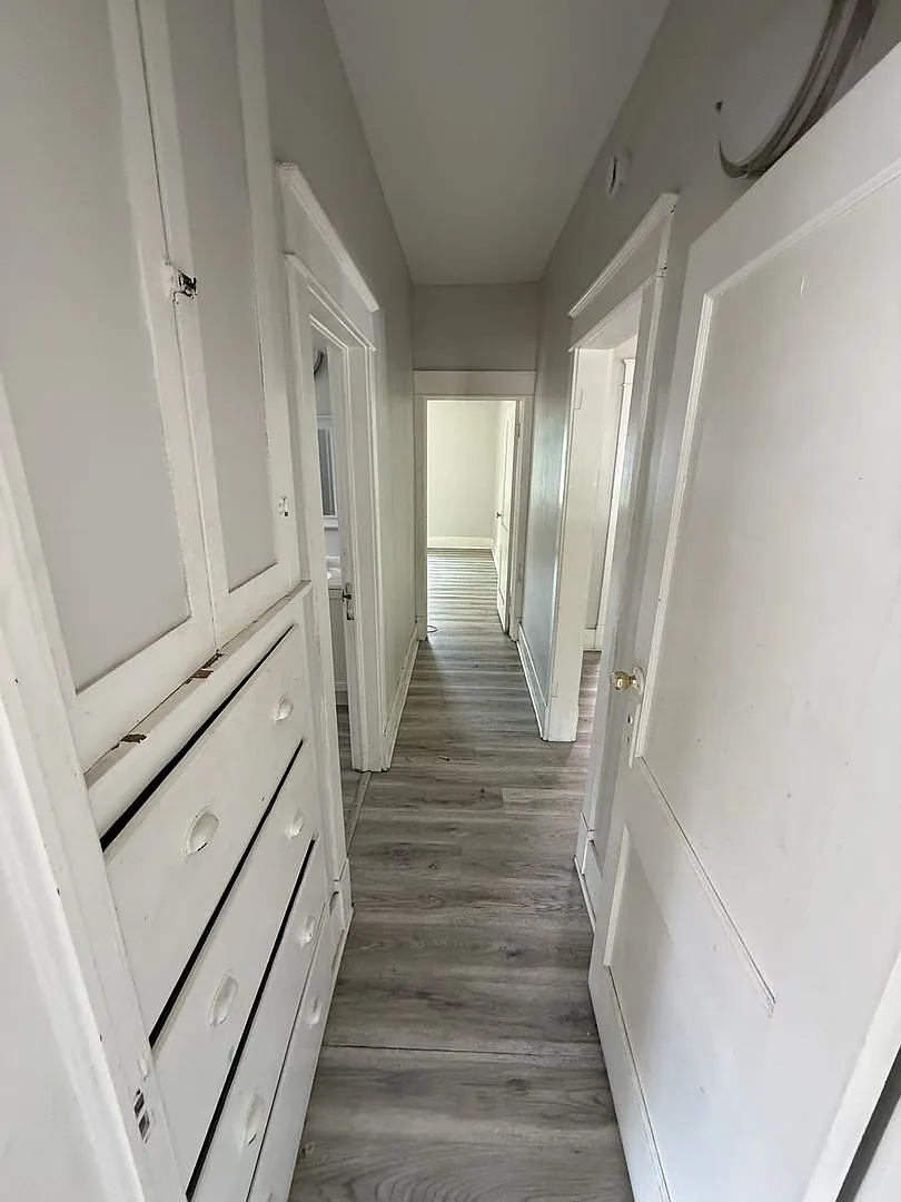 2113 S Meade Street — Photo 3