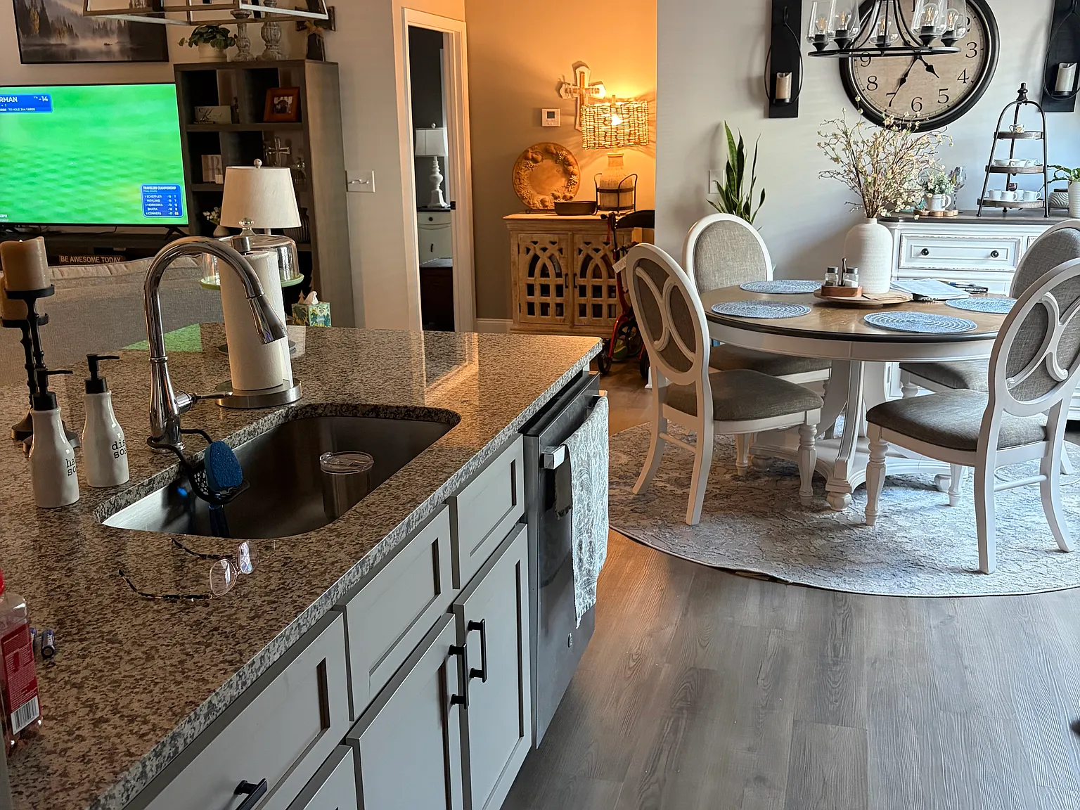 3 bed, 1751 sqft, $2,200 — Photo 4