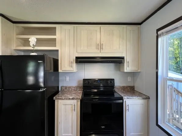 3451 Shepherd Rd #64, Elon, NC 27244