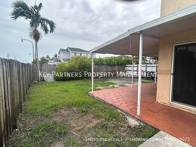 16001 SW 140th Ct — Photo 17
