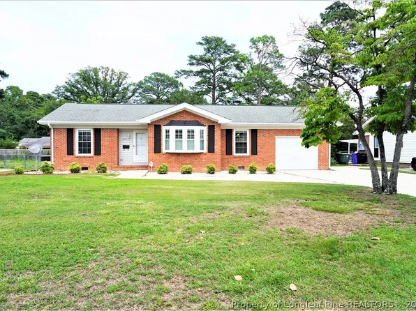 319 Whitney Dr, Fayetteville, NC 28314
