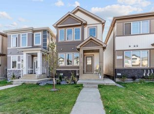 2050 209a St NW, Edmonton, AB T6M 3A3