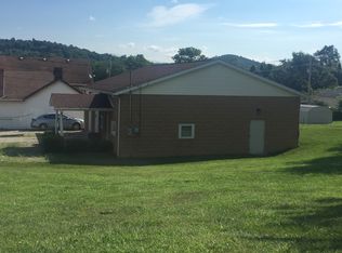 131 Main St, Belle Vernon, PA 15012