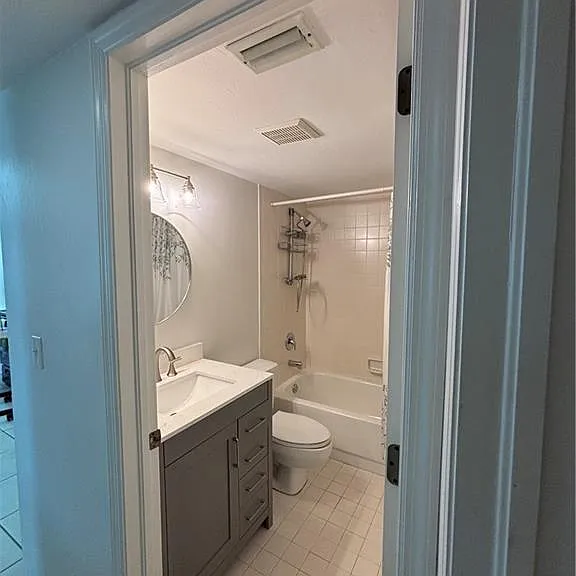 2103 Tama Cir #2 — Photo 22