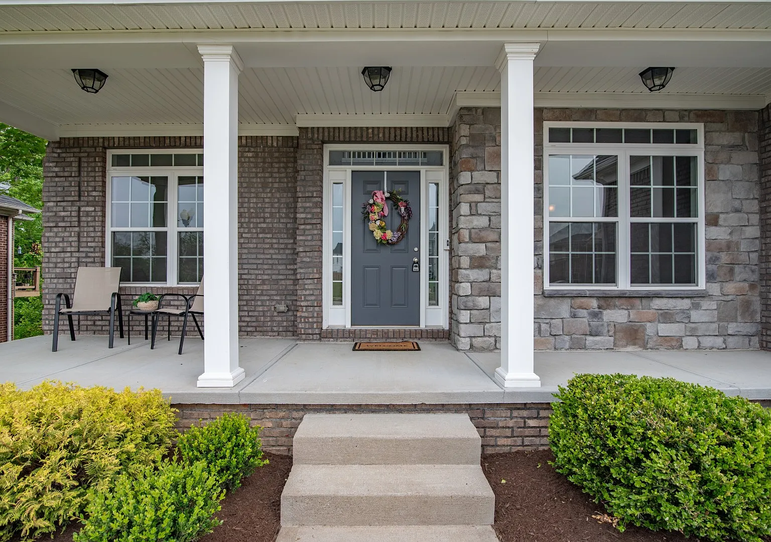 6 bed, 4970 sqft, $3,250 — Photo 2