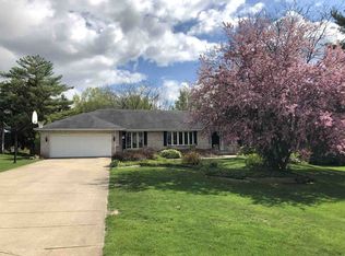 17202 Pencross Dr, Granger, IN 46530