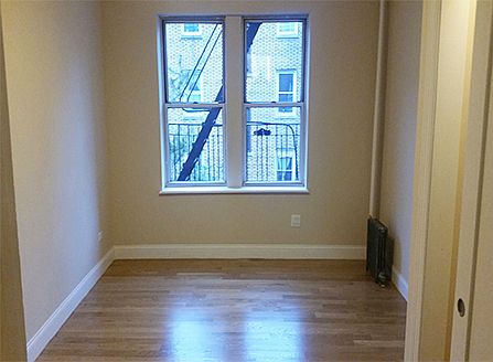 3rd image of 120 Vermilyea Ave APT F41