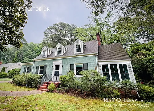 202 Mistletoe Dr Photo 1