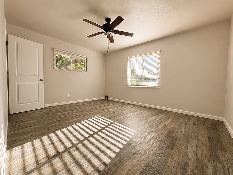 17951 Los Felice Dr — Photo 7