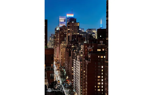 Sold by Douglas Elliman | media 20