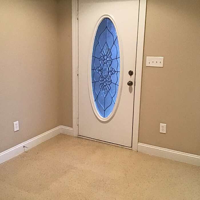 1st image of 1528 Charity Ln