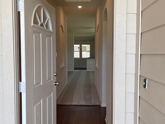 4th image of 11327 Cora Ln