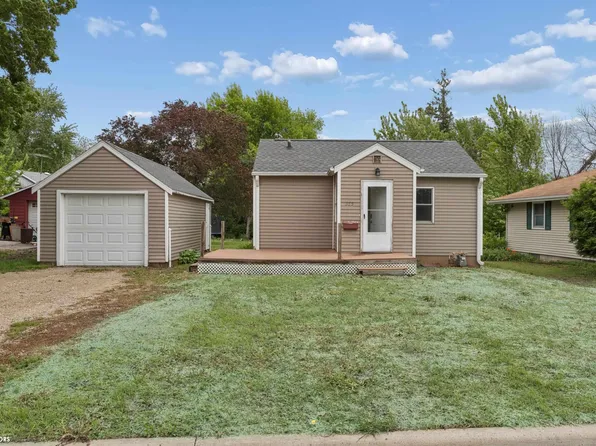 335 E L St, Forest City, IA 50436