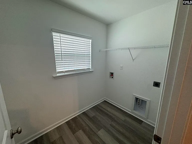 127 Carr Ln — Photo 11